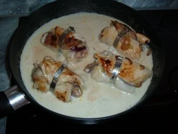 Rezept: Geflügel : Hähnchen - Minutensteaks - Roulade Bild Nr. 5 Geflügel : Hähnchen - Minutensteaks - Roulade - Rezept - Bild Nr. 5