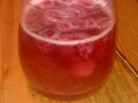 Rezept: Weißbier-Bowle Bild Nr. 2 Weißbier-Bowle - Rezept - Bild Nr. 2