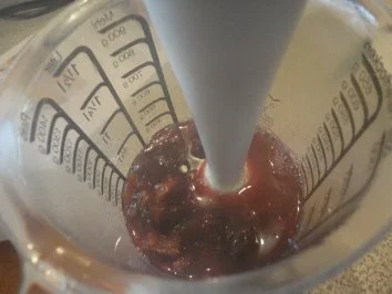 Rezept: Zwetschgen-Sahne-Creme im Filokörbchen an Pflaumenwein Sauce Bild Nr. 3 Zwetschgen-Sahne-Creme im Filokörbchen an Pflaumenwein Sauce - Rezept - Bild Nr. 3