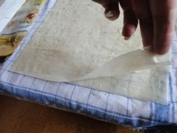 Rezept: Zwetschgen-Sahne-Creme im Filokörbchen an Pflaumenwein Sauce Bild Nr. 6 Zwetschgen-Sahne-Creme im Filokörbchen an Pflaumenwein Sauce - Rezept - Bild Nr. 6