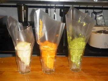 Rezept: Trio-Gemuese-Terrine mit Weisswein-Schaum Bild Nr. 2 Trio-Gemuese-Terrine mit Weisswein-Schaum - Rezept - Bild Nr. 2