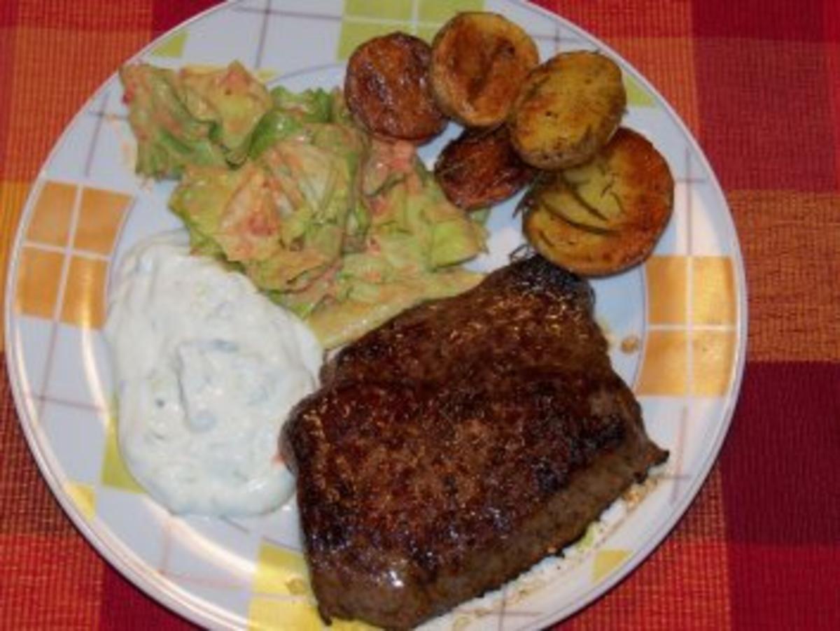 Hüftsteaks mit Rosmarienkartoffeln - Rezept By connypf