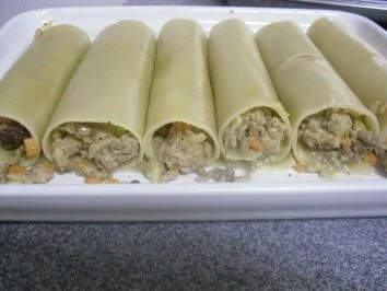 Rezept: Nudelrolle mit Hackfleischfuellung Bild Nr. 4 Nudelrolle mit Hackfleischfuellung - Rezept - Bild Nr. 4