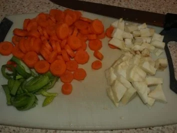 Rezept: Frühlingshühnersuppe mit Ebly Bild Nr. 4 Frühlingshühnersuppe mit Ebly - Rezept - Bild Nr. 4