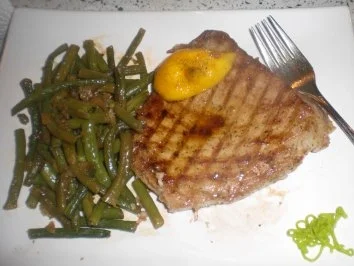 Rezept: Thunfischsteak "Asia" mit grünen Bohnen Thunfischsteak "Asia" mit grünen Bohnen - Rezept