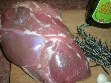 Lammkeule nach italienischer Art mit lauwarmem Antipasti-Salat - Rezept - Bild Nr. 5