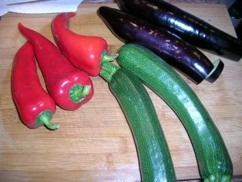 Rezept: Lauwarmer Antipasti-Salat als Beilage zu meiner Lammkeule Bild Nr. 2 Lauwarmer Antipasti-Salat als Beilage zu meiner Lammkeule - Rezept - Bild Nr. 2