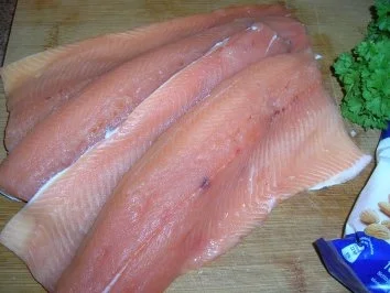 Forellenfilets mit Mandelkruste an grünem Spargel und Rote Beete Reis - Rezept - Bild Nr. 6