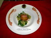 Rezept: Weinkรคse im Filoteigmantel frittiert an Cocktailsoรe Weinkรคse im Filoteigmantel frittiert an Cocktailsoรe - Rezept