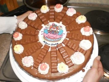 Rezept: Kinder-Schokolade Torte Kinder-Schokolade Torte - Rezept