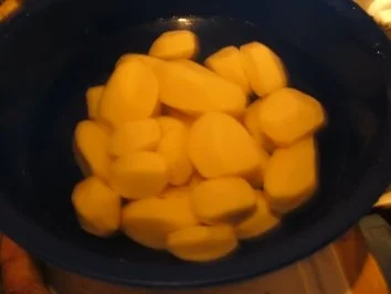 Rezept: Hauptmenü - Wirsing Eintopf von Kochmamma Bild Nr. 3 Hauptmenü - Wirsing Eintopf von Kochmamma - Rezept - Bild Nr. 3