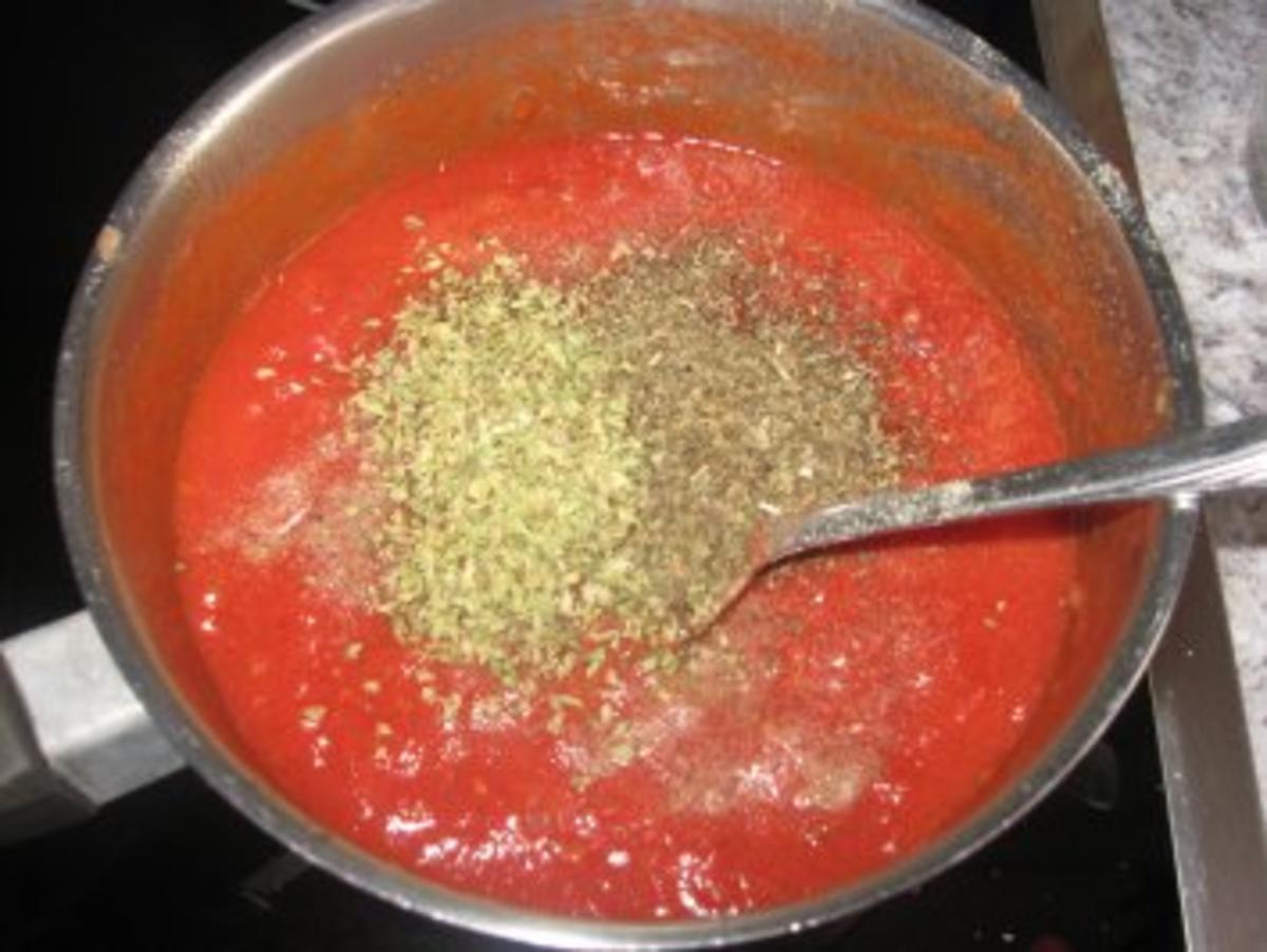 Spaghetti mit fruchtig-stückiger Tomatensoße - Rezept - Bild Nr. 4