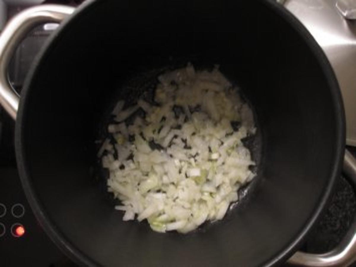 Spinat-Ricotta-Tortellini mit Broccoli-Champignon-Sauce - Rezept - Bild Nr. 4