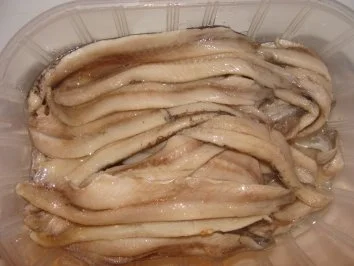 Rezept: Fisch : - Sardellenzubereitung aus Sardinen- Bild Nr. 2 Fisch : - Sardellenzubereitung aus Sardinen- - Rezept - Bild Nr. 2