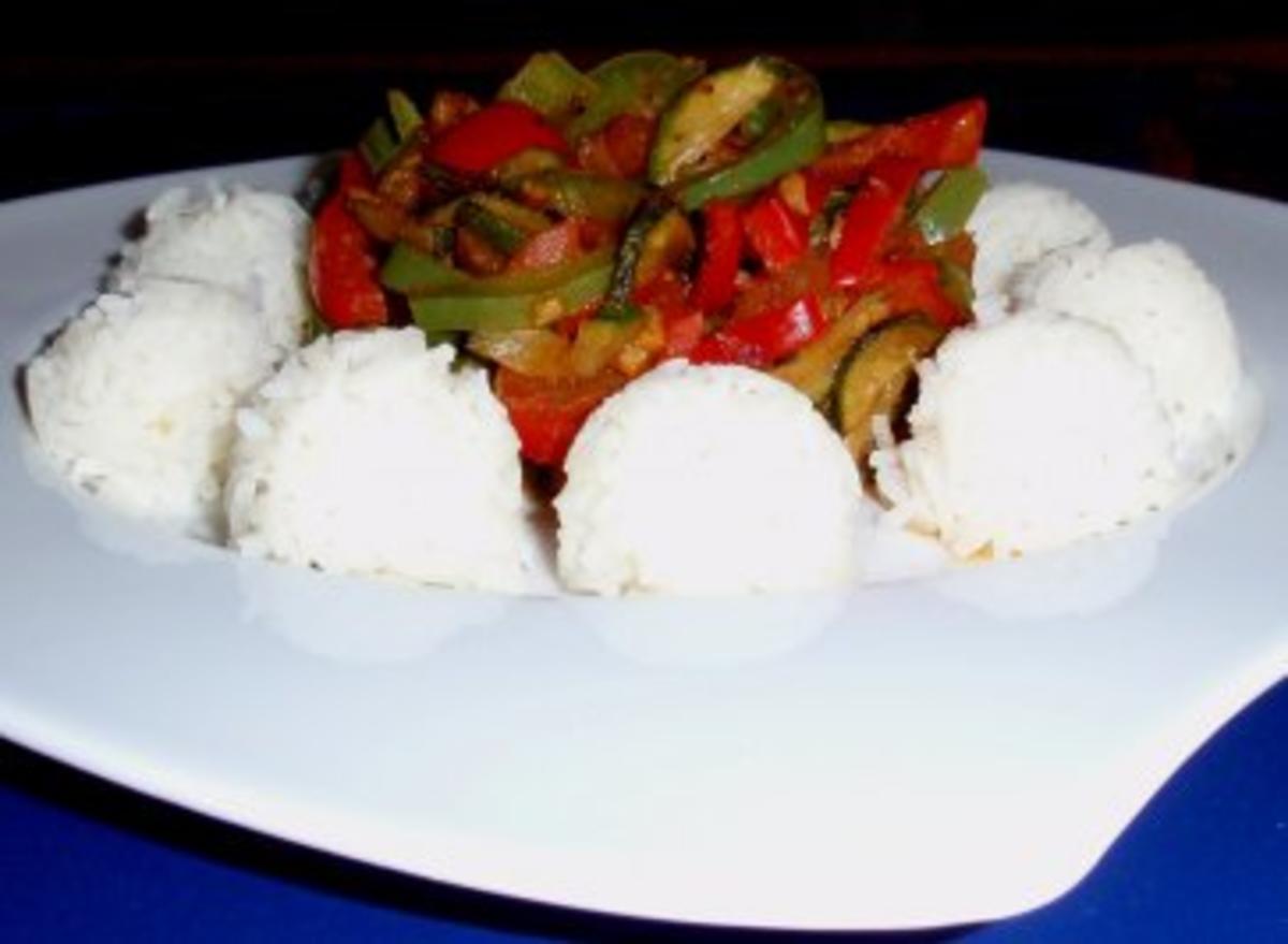 Basmatireis-Bällchen mit scharfen Gemüse - Rezept