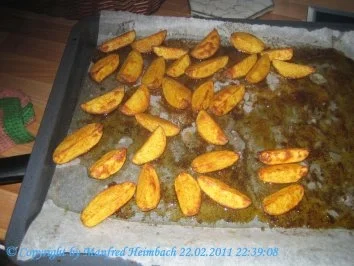 Rezept: Fleisch – Holzfällersteaks mit Farmfries und Gurkenschmand Bild Nr. 4 Fleisch – Holzfällersteaks mit Farmfries und Gurkenschmand - Rezept - Bild Nr. 4