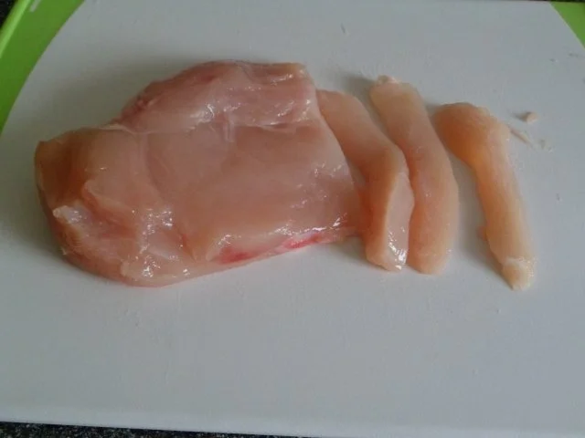 Rezept: Hähnchengeschnetzeltes in Kokos - Erdnuss - Soße Bild Nr. 3 Hähnchengeschnetzeltes in Kokos - Erdnuss - Soße - Rezept - Bild Nr. 3