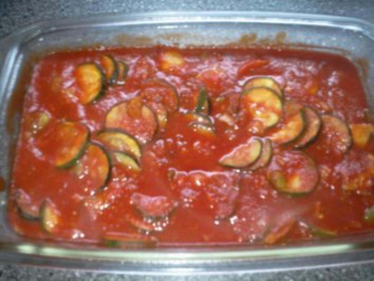 Gegrillter Lachs mit Zucchini-Avocado-Gemüse - Rezept - Bild Nr. 2