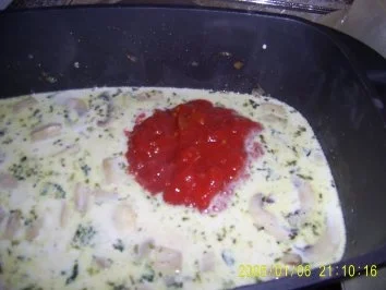 Rezept: Champignons-Brokoli-Sahne-Soße Bild Nr. 8 Champignons-Brokoli-Sahne-Soße - Rezept - Bild Nr. 8