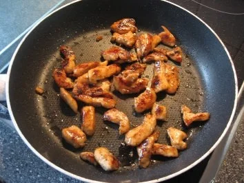 Fit in den Frühling Salat mit Hähnchenbruststreifen - Rezept - Bild Nr. 7