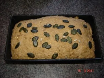 Brot + Brötchen : Sechskornbrot - Rezept - Bild Nr. 3