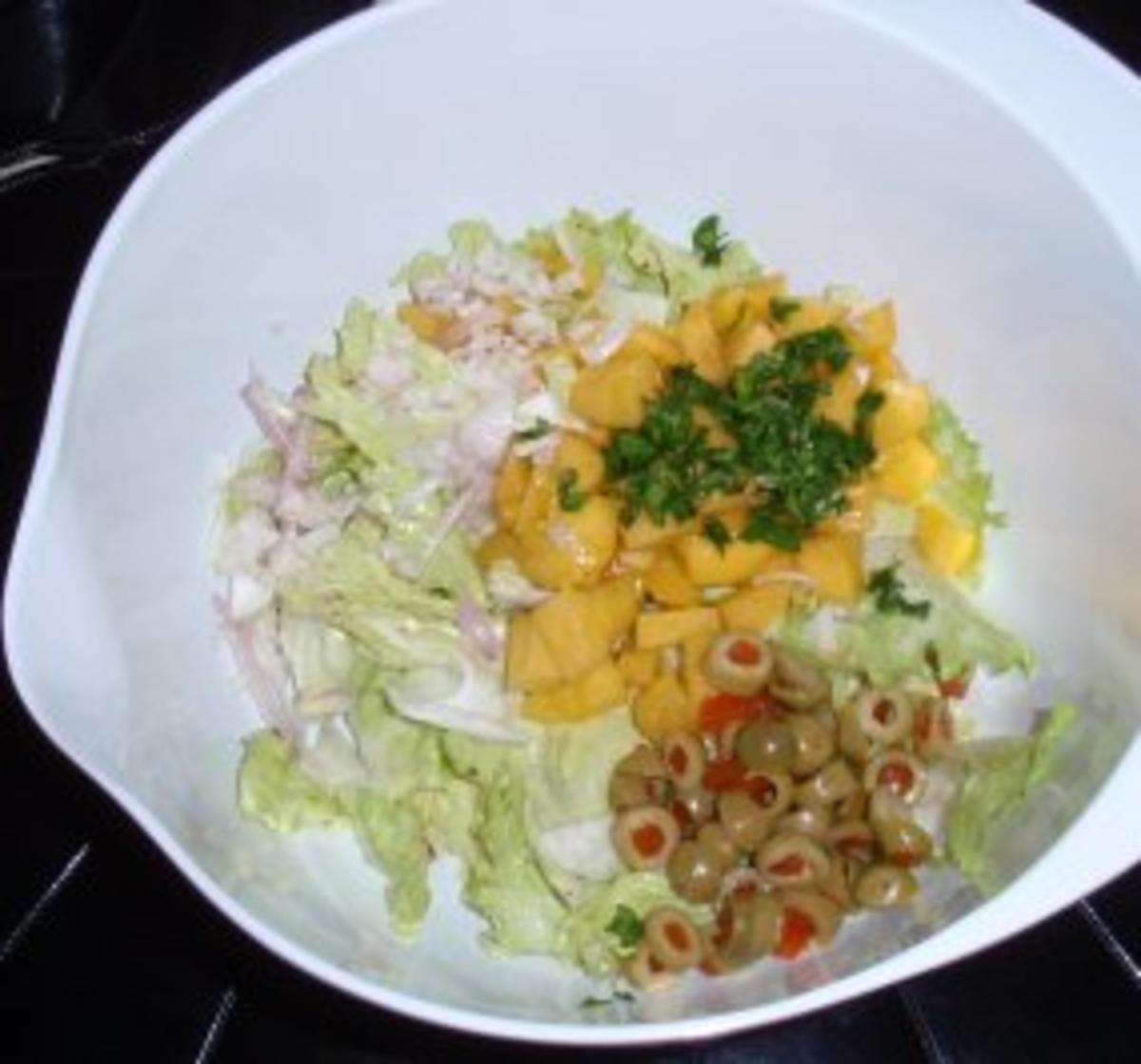 *Schlemmer*-Salat mit gebratenem Lachs - Rezept - kochbar.de