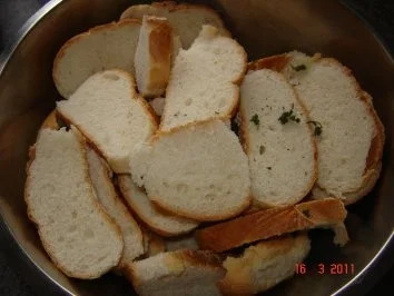 Rezept: Beilage : Semmelknödel Bild Nr. 2 Beilage : Semmelknödel - Rezept - Bild Nr. 2