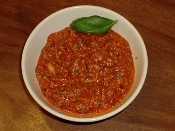 Selbstgemachtes scharfes Chili-Pesto - Rezept