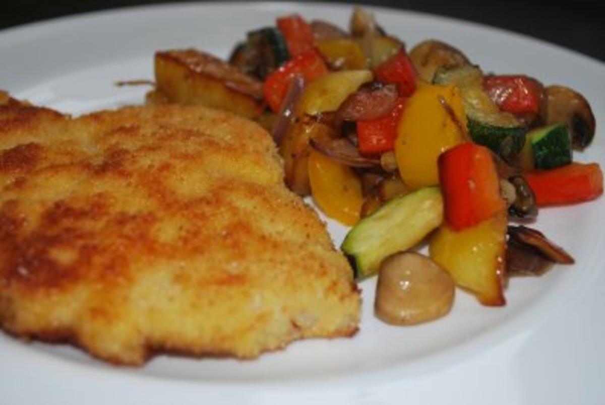 Panierte Hähnchenschnitzel - Rezept mit Bild - kochbar.de