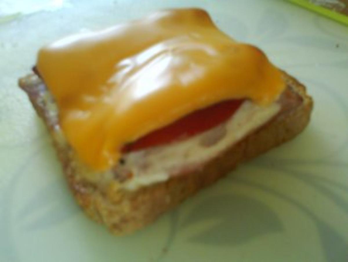 Rezept: Toastsnack Bild Nr. 2 Toastsnack - Rezept - Bild Nr. 2