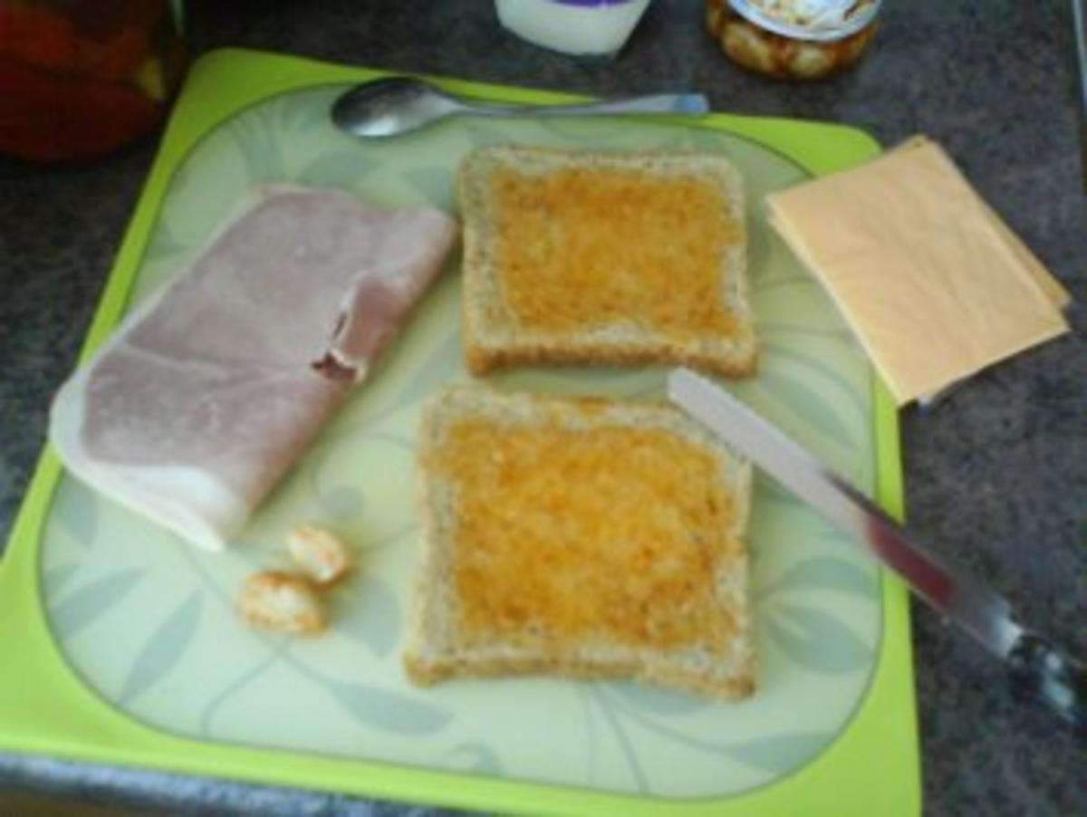 Rezept: Toastsnack Bild Nr. 4 Toastsnack - Rezept - Bild Nr. 4