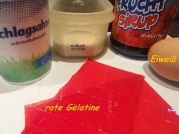 Dessert:   ERDBEERMOUSSE - Rezept - Bild Nr. 3