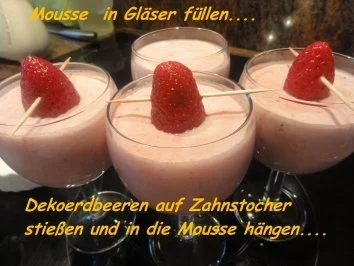 Dessert:   ERDBEERMOUSSE - Rezept - Bild Nr. 6