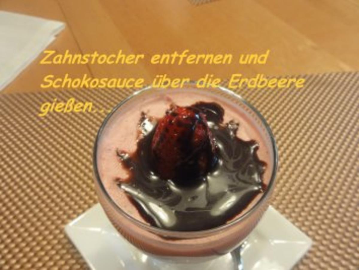 Dessert:   ERDBEERMOUSSE - Rezept - Bild Nr. 7
