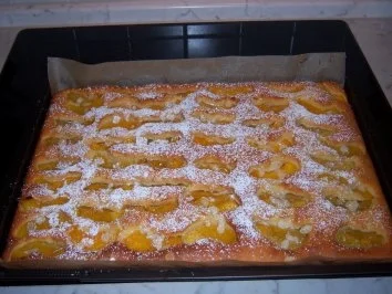 Pfirsisch-Eierlikör-Kuchen - Rezept