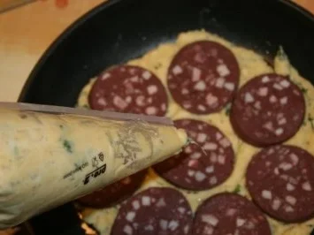 Rezept: Blutwurst Püree Torte Bild Nr. 9 Blutwurst Püree Torte - Rezept - Bild Nr. 9