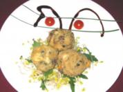 Gebackene Knödel vom Tiroler Kalbsbeuscherl auf Radieschensprossen-Salat - Rezept
