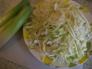 Pikanter Weißkohl- Lauch-Topf - Rezept - Bild Nr. 2