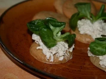 Roggen Minis mit Obatzda - Rezept