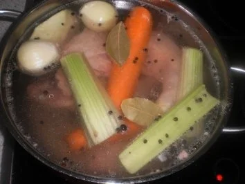 Rezept: Reiseintopf mit gebratener Hühnerkeule Bild Nr. 3 Reiseintopf mit gebratener Hühnerkeule - Rezept - Bild Nr. 3