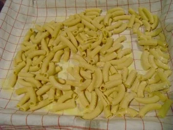 Rezept: Rigatoni selbst gemacht Bild Nr. 4 Rigatoni selbst gemacht - Rezept - Bild Nr. 4