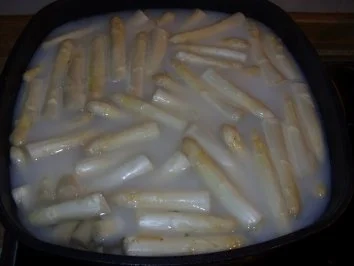 D: Schweinefilet im Baconkleid mit Spargelspitzen - Rezept - Bild Nr. 2