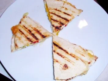 Rezept: Snack: Quesadilla afrutado Bild Nr. 7 Snack: Quesadilla afrutado - Rezept - Bild Nr. 7