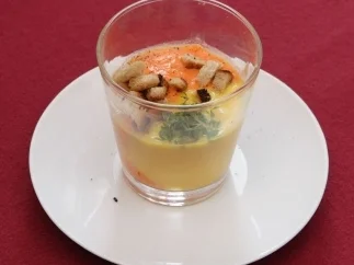 Gelbe Paprikasuppe (Leonard Diepenbrock) - Rezept