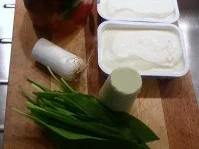 Rezept: Frischkäse-Paprika-Lauch-Bärlauch-Schabziger-Meerrettich Bild Nr. 2 Frischkäse-Paprika-Lauch-Bärlauch-Schabziger-Meerrettich - Rezept - Bild Nr. 2