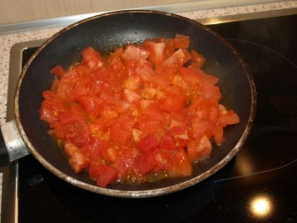Ruccolasalat mit Tomatendressing - Rezept - Bild Nr. 4
