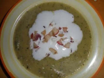 Zucchinsüppchen mit Apfel-Zwiebel-Schmelz - Rezept - Bild Nr. 12