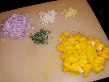 Fleisch: Bratwurst mit fruchtige Currysauce - Rezept - Bild Nr. 3