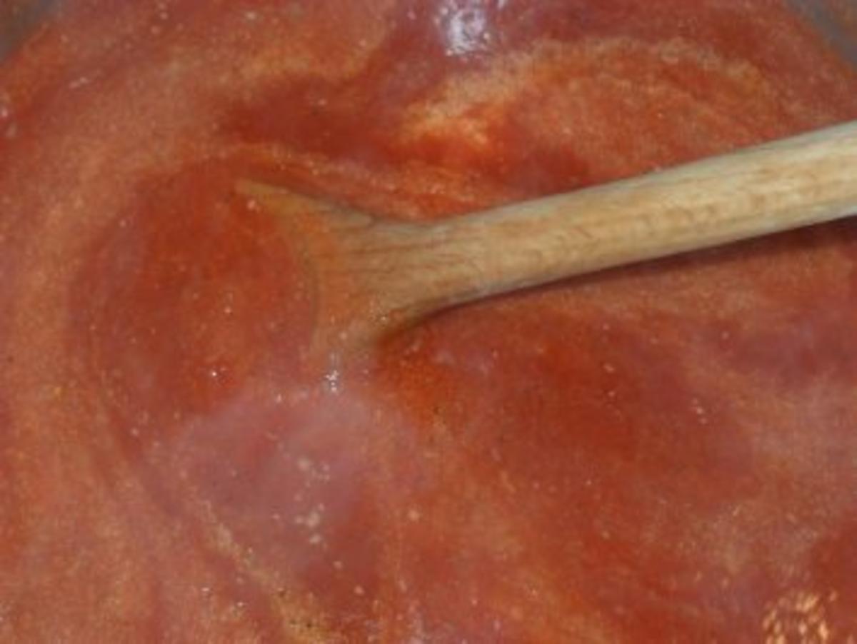 Fleischbällchen in Tomatensoße - Rezept - Bild Nr. 5