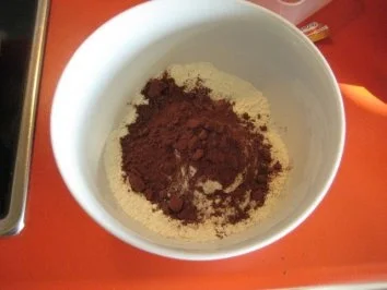 Rezept: Grüne Quarktorte Bild Nr. 6 Grüne Quarktorte - Rezept - Bild Nr. 6